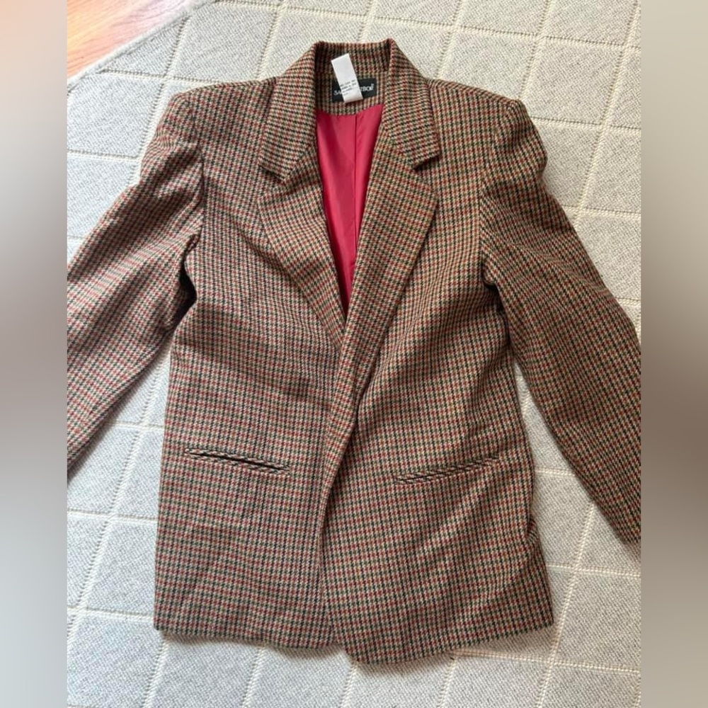 Vintage women’s blazer